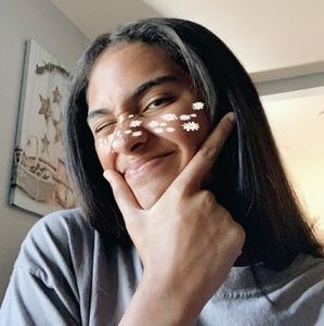 Meet your Posher, Jade